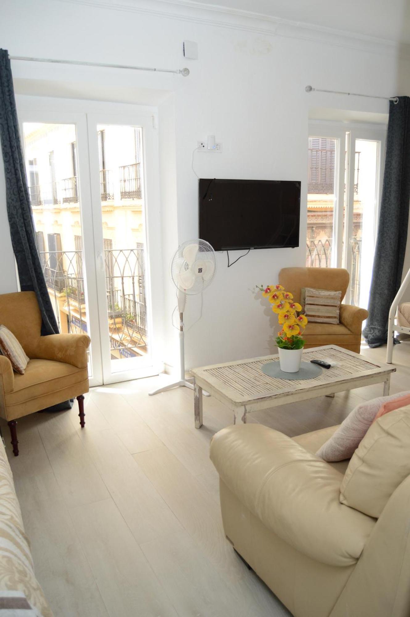 Apartamentos Cuna เซบีญา ภายนอก รูปภาพ